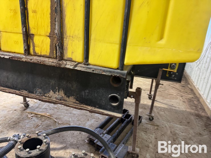 demco-side-quest-500-gal-saddle-tanks-image-17