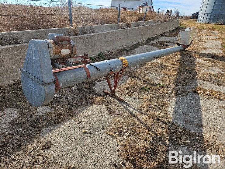 hutchinson-8"x20'-transfer-auger-image-1