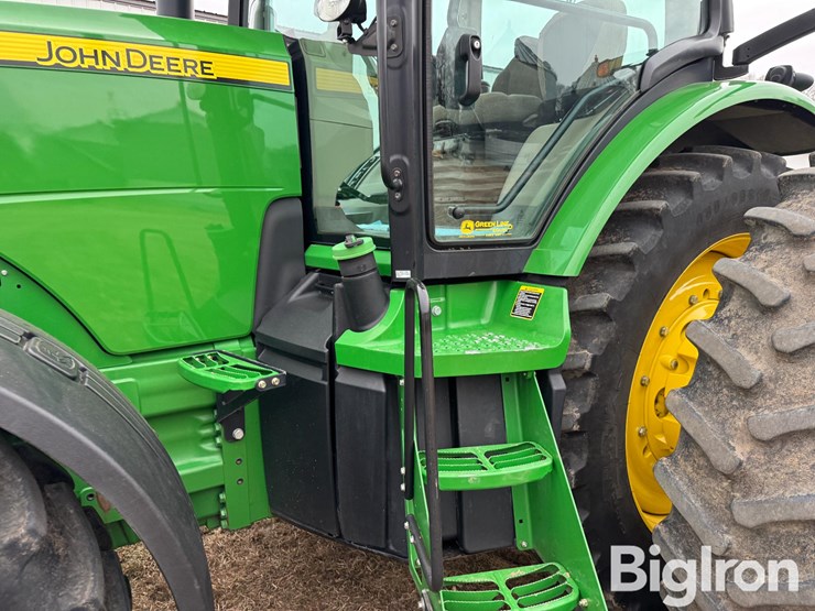 2012-john-deere-8310r-image-18