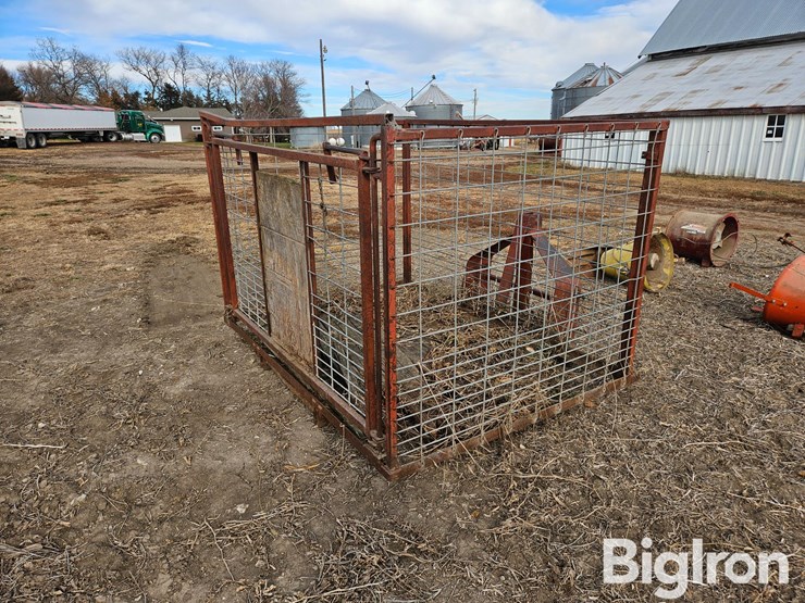 hoskins-3-pt-livestock-carrier-image-5