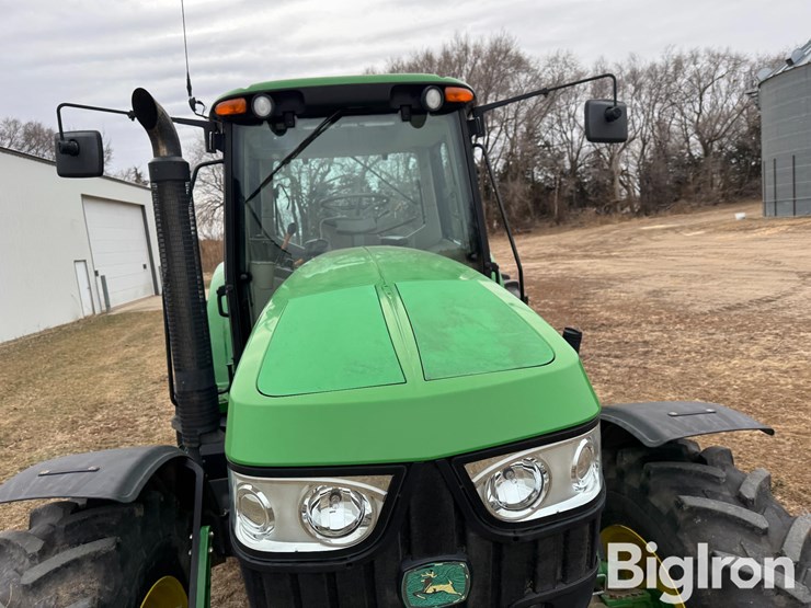 2014-john-deere-6150m-image-13