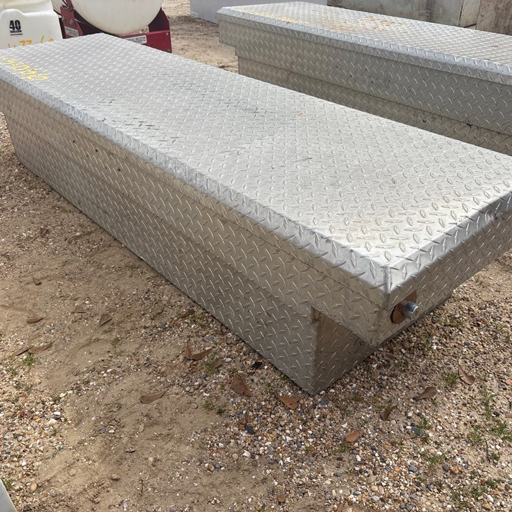 #1625 • ALUMINUM TOOL BOX FOR PICKUP