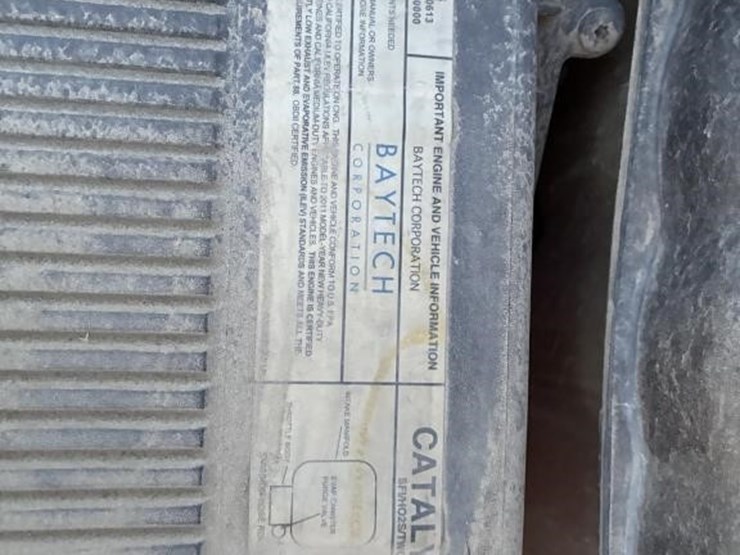 2011-chevrolet-2500-image-8