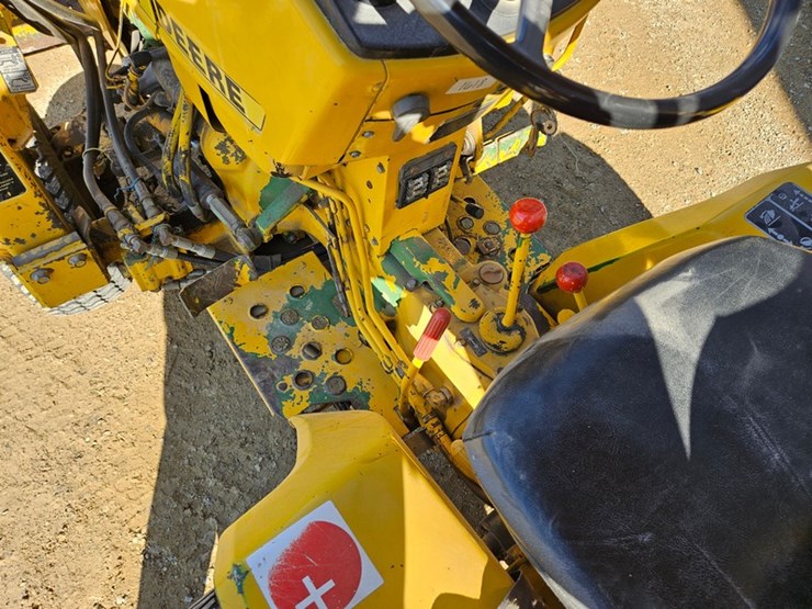 john-deere-650-image-19