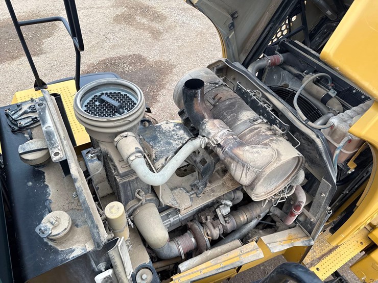 2012-caterpillar-972k-image-23