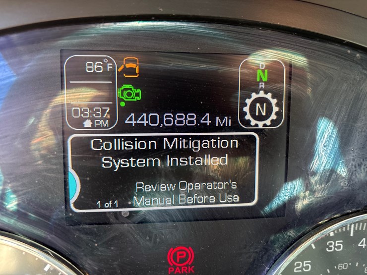 2020-kenworth-t680-image-11