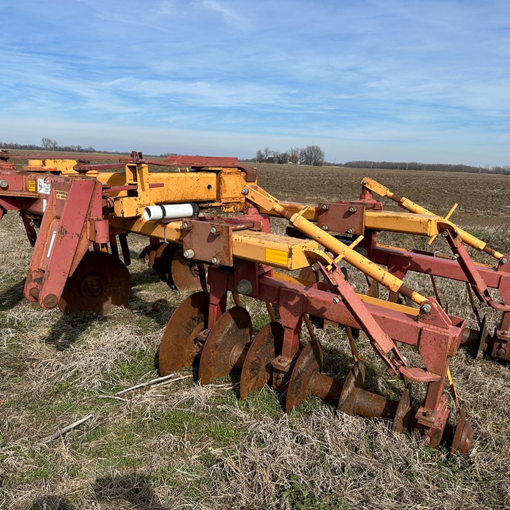 #39200 • W&A Manufacturing Tandem Levee Plow