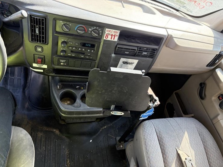 2007-utility-van-image-14