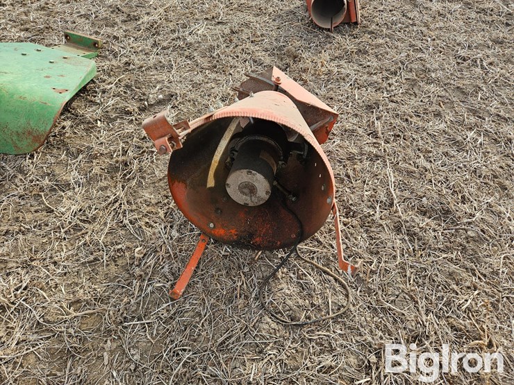 spread-all-bin-grain-spreader-image-6