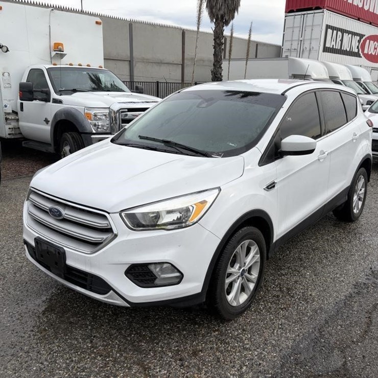 2019 FORD ESCAPE SE