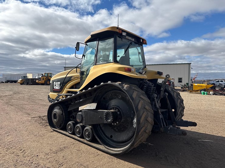 2005-cat-challenger-55-track-tractor-image-4