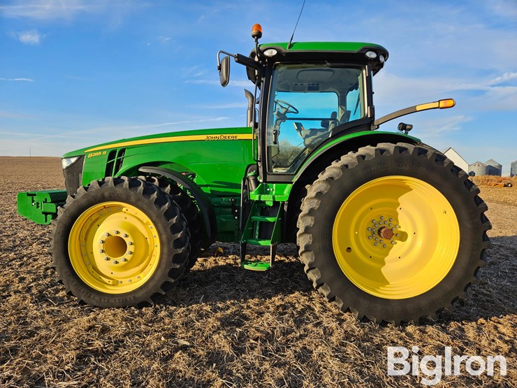 2013-john-deere-8285r-image-8