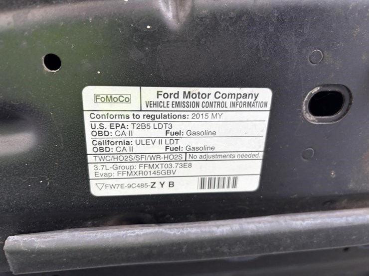 2015-ford-explorer-image-7