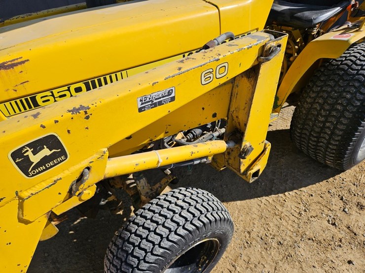 john-deere-650-image-10