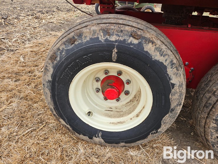 new-direction-804-series-4-vertical-feed-mixer-wagon-w/scale-image-20