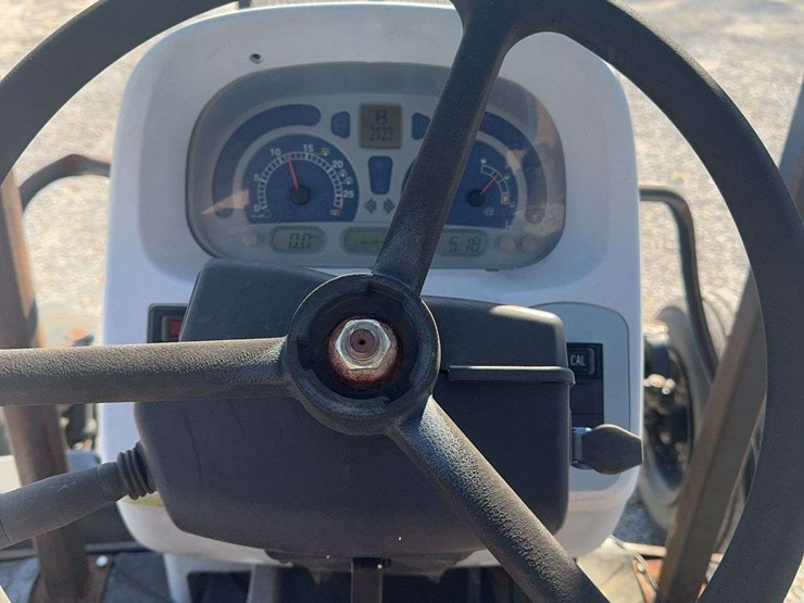 new-holland-t5060-image-24