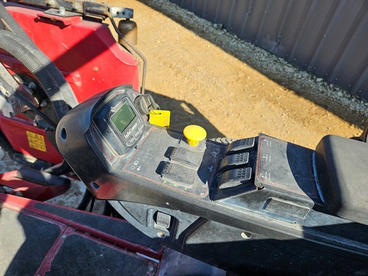 #168-•-toro-ground-master-4700d-4x4-wide-area-mower-image-15