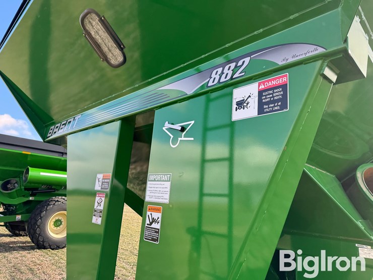 2013-brent-882-image-10