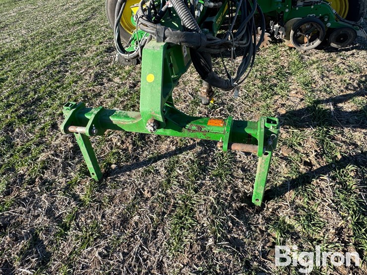 2020-john-deere-1775nt-image-10