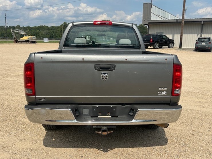 2006-dodge-ram-1500-image-8