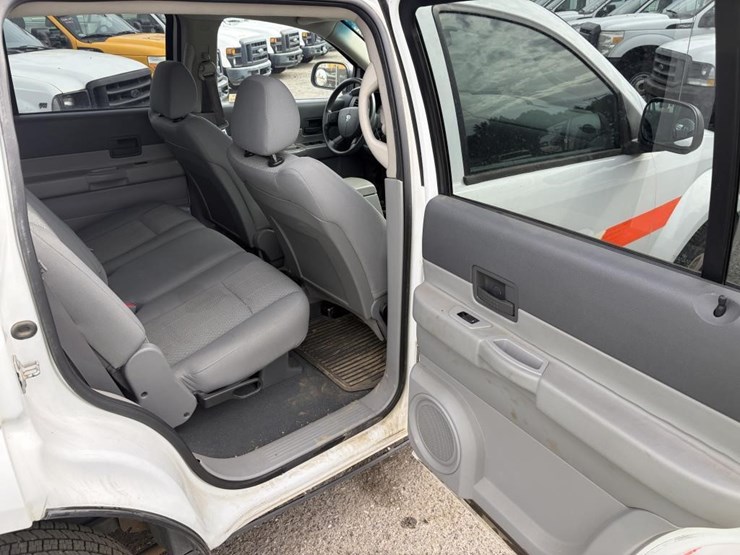 2007-dodge-durango-image-10