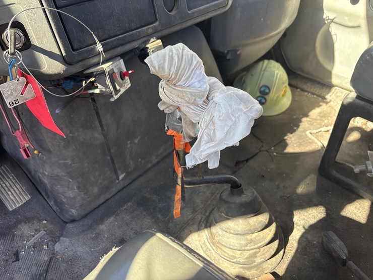 2006-international-4300-image-10