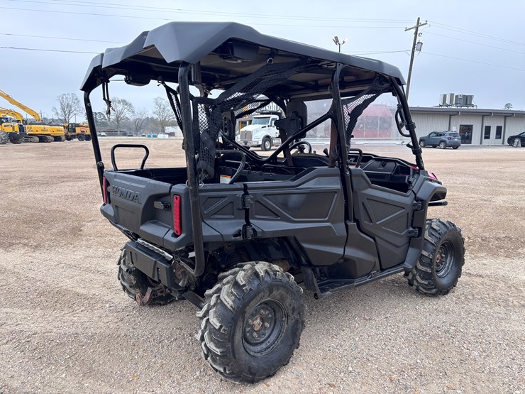 2018-pioneer-1000-image-3