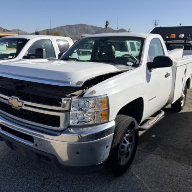 2011 CHEVROLET 2500