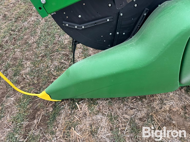 2022-john-deere-735fd-image-10