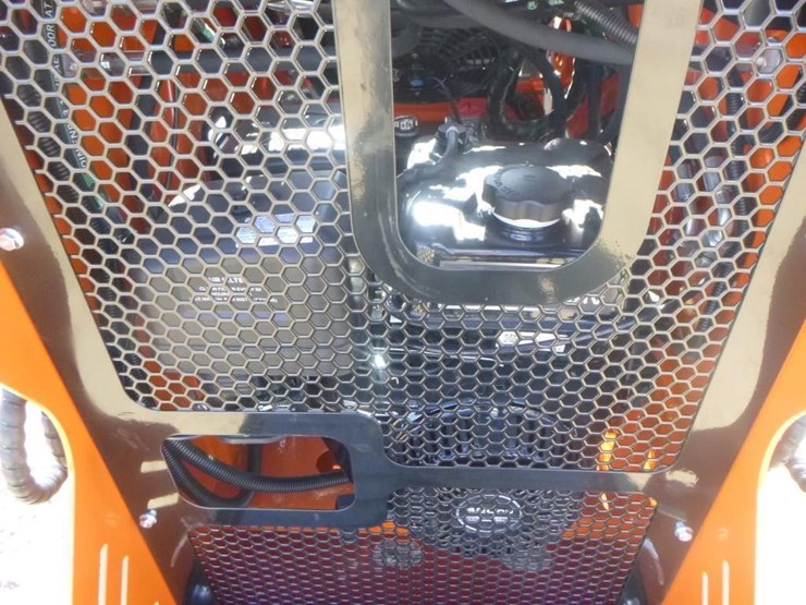 2025-sdlool-sl36c-skid-steer-track-loader-image-17