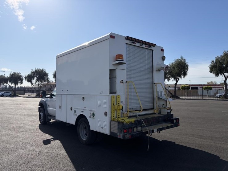 2012-ford-f550-sd-image-4