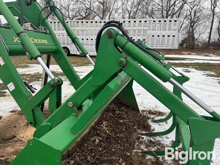 john-deere-740-image-19