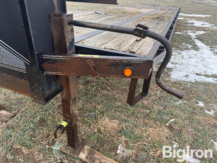 2009-elite-32'-t/a-flatbed-trailer-image-16