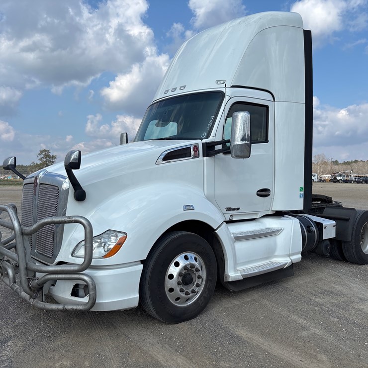 2020 KENWORTH T680