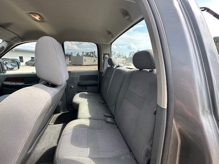 2006-dodge-ram-1500-image-24