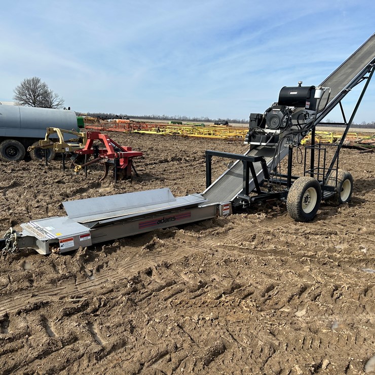#39181 • Adams 36' Grain Conveyor