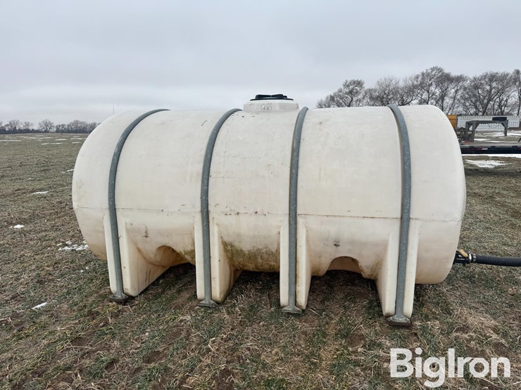 2550-gallon-bulk-tank-image-4