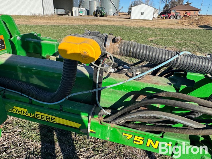 2020-john-deere-1775nt-image-19