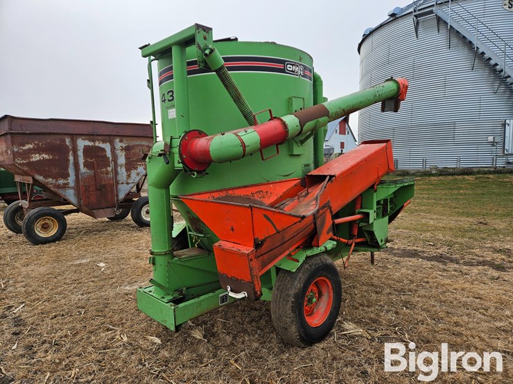 owatonna-430-grinder/mixer-image-5