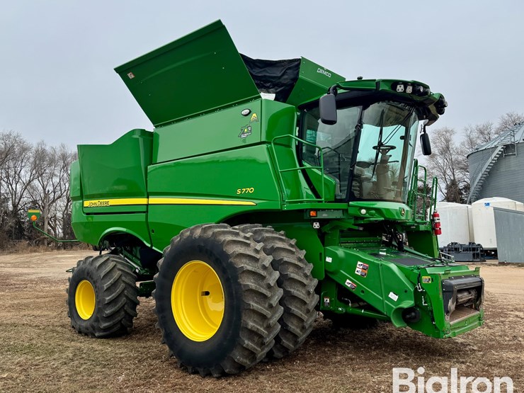 2022-john-deere-s770-image-3