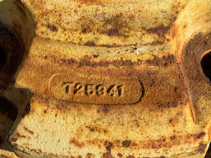 (3)-john-deere-wheel-weights-image-2