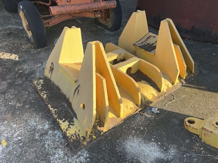 metal-fixture-image-1