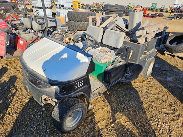 #125-•-cushman-turf-truck-image-1