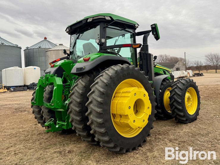 2021-john-deere-8r-370-image-5