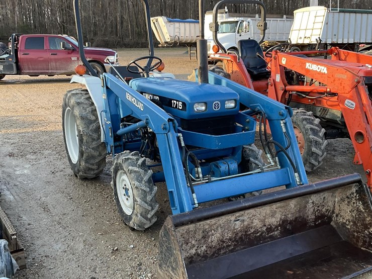 new-holland-1715-image-2