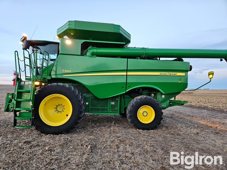 2017-john-deere-s660-image-11