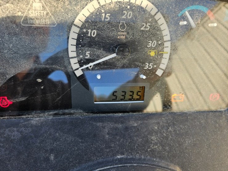 john-deere-1025r-image-26