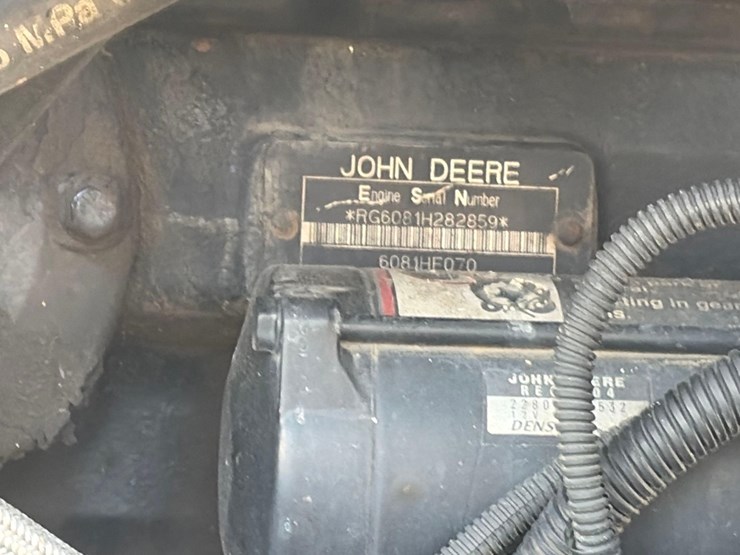 2006-agco-terragator-8104-image-11