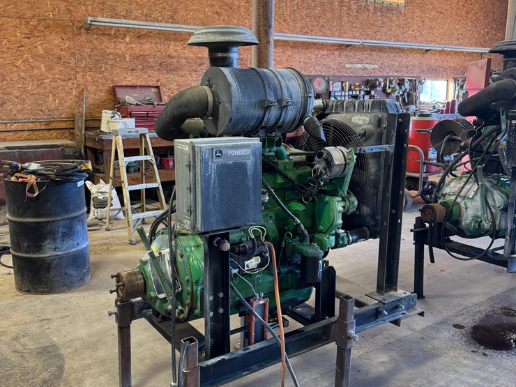 john-deere-4045t-image-1