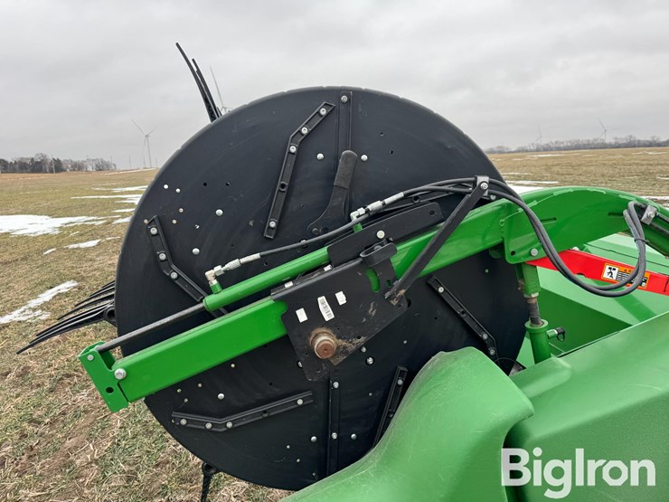 2022-john-deere-735fd-image-9